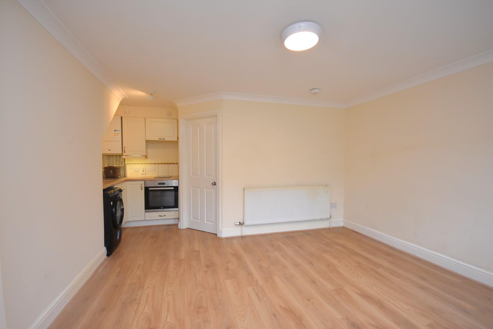 6 St. Canna Close, Cardiff, CF5 1QA